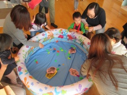  お魚をよ～く見て釣るよ。