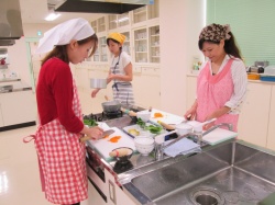 人参をみじん切りにして