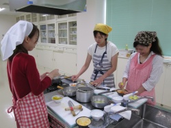 すりつぶします。