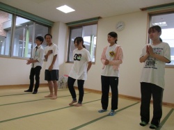 今日は仲良く遊びましょう。