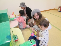 ピコッ!! わにさん、叩いたよ。