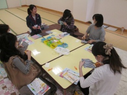 おしゃべりするのも、 楽しみの一つです。