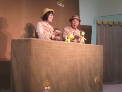 ウレタンロボット くねくね、おもしろい動きの人形たちです。