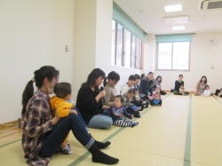 6～9ヶ月のおともだち、 たくさん集まりました!!