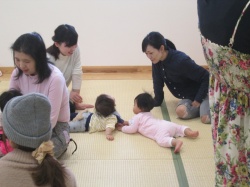 ねぇねぇ、あそぼ♡ 私たちもお友達になりました。