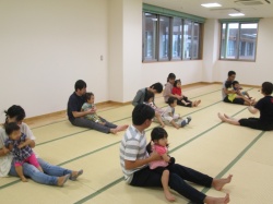 親子エクササイズを 始めましょう。！