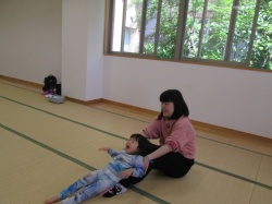 ママの滑り台。 シューッ!!