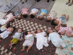 0～3カ月のお友だちが たくさん集まりました。