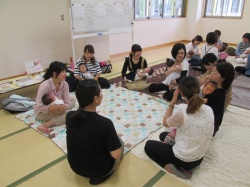 “こんな時どうしてますか？” “そういう時はね･･･” 先輩ママからのアドバイスもありました。