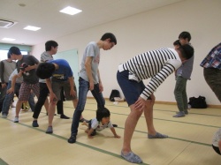 次はパパトンネル。 長ーい！