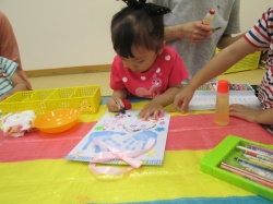 パパの顔を描いて