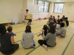 1歳のお友だちがたくさん集まりました。