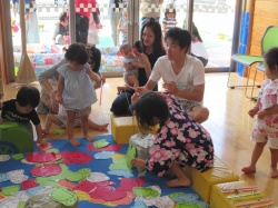 魚釣り わぁ、お魚がいっぱいだ。