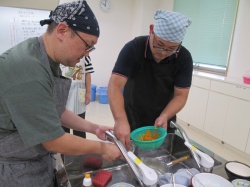 パパたち、協力してがんばります。