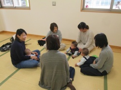 月齢が同じだと 悩みも一緒。