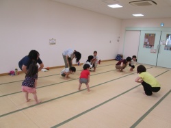 親子でエクササイズ楽しいね。