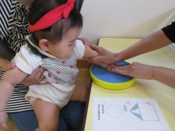 手形で何ができるかな？？