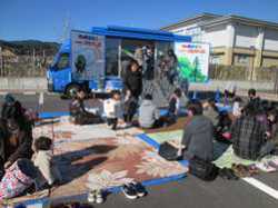 2015年　おはなしキャラバン隊