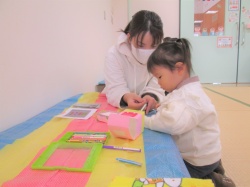 どんな鬼さんの豆箱にしようかな～