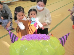 豆まきのポーズ決まってるよ★