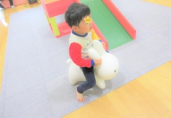 ぴょんぴょんぴょん♫ 次はどっちにいこうかな～☆