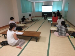 看護師講座は 便秘についてのお話でした